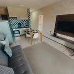 Lindo Apartamento, Condominio Beira Mar